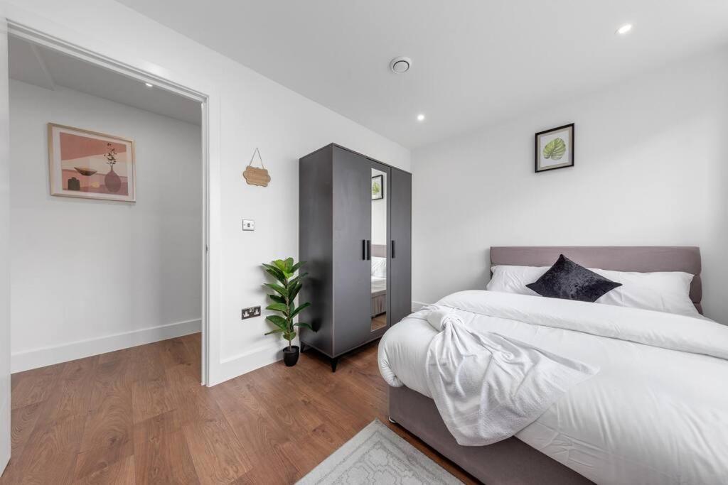 Appartement Sleep 8 Eye Wrf Londres